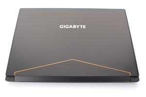 Gigabyte Aero 15 im Doppelpack