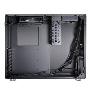 Lian Li PC-Q50, PC-V320 und PC-V720