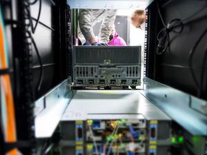 NVIDIA DGX A100