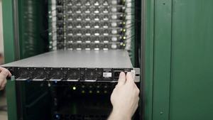 Graphcore Colossus Mk2 GC200 IPU