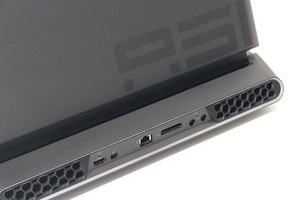 Alienware Area-51m R1 im Test