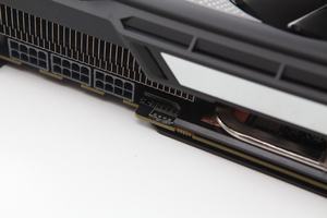 Sapphire Radeon RX Vega 64 Nitro+