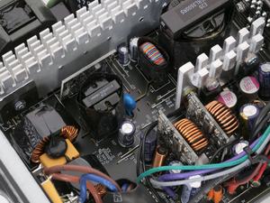 SilverStone ET700