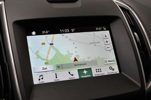Das Navigations-Modul in SYNC 3 arbeitet schnell, mehr Platz für die Karte wäre aber wünschenswert