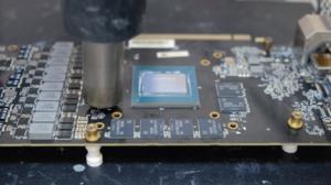 Tauschen des Grafikspeichers auf einer GeForce RTX 2070