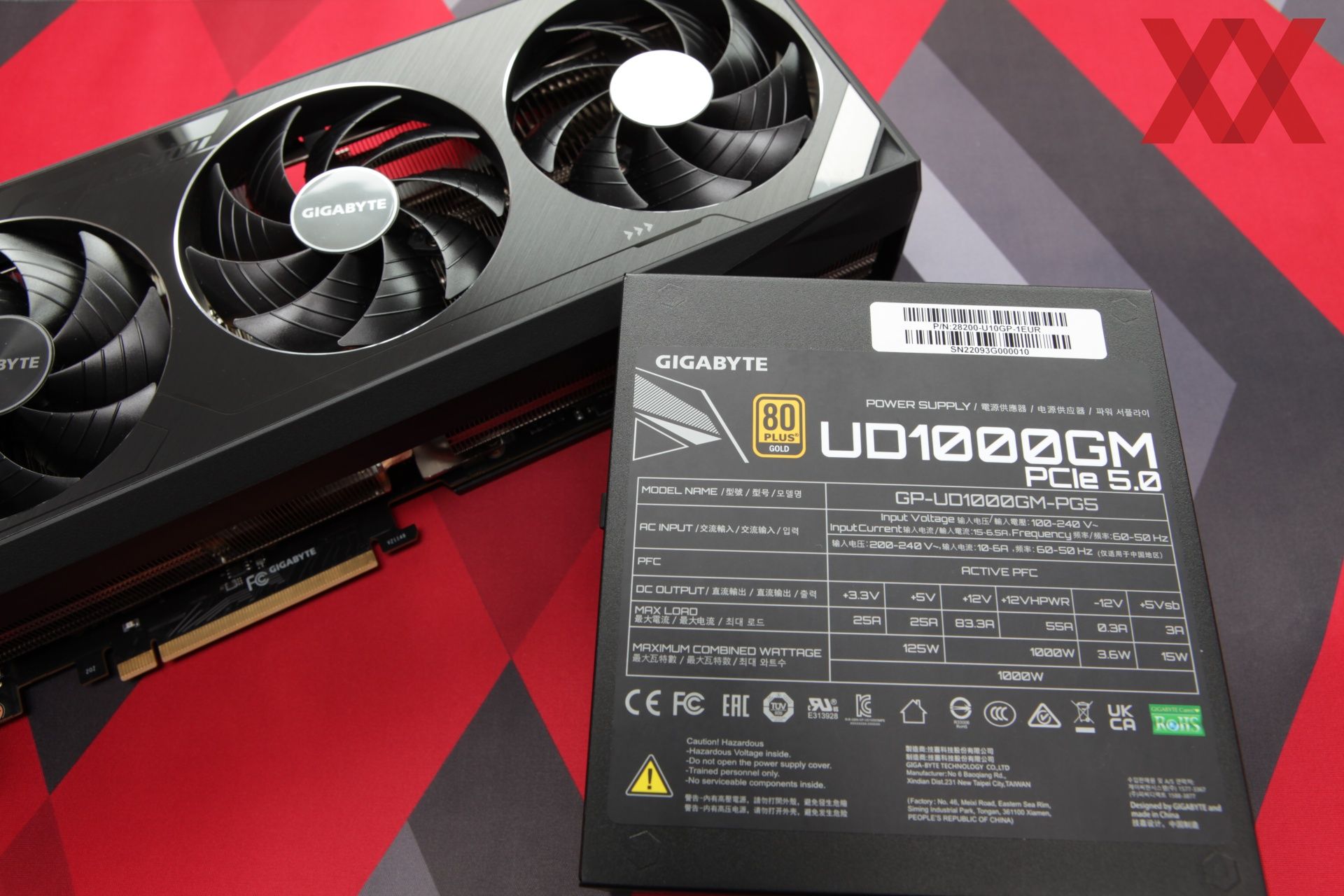 Gigabyte 3090 gaming. RTX 3090 ti Gigabyte. RTX 3090 Gigabyte Gaming OC. GV-n309tgaming OC-24gd EKWB. Самые холодные видеокарты.