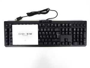 EVGA Z12 - игровая клавиатура с защитой от проливания жидкости