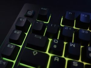 EVGA Z12 - Spritzwassergeschützte Einsteigertastatur fürs Gaming