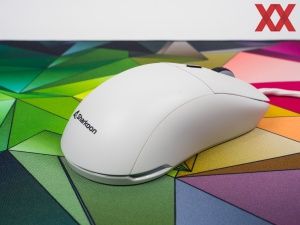 Sharkoon Light² 180 - Rechte Seite (2)