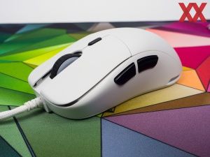 Sharkoon Light² 180 - Linke Seite (1)