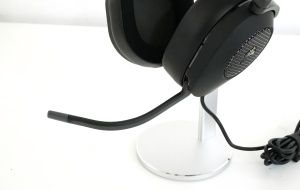 Corsair HS65 Surround