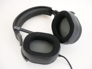 Corsair HS65 Surround