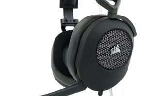 Corsair HS65 Surround