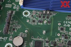 ASRock Rack ROME2D16-2T