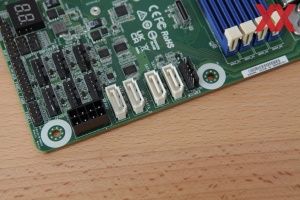 ASRock Rack ROME2D16-2T