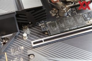 Gigabyte X670 AORUS Elite AX Test