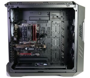 Cooler Master HAF 700