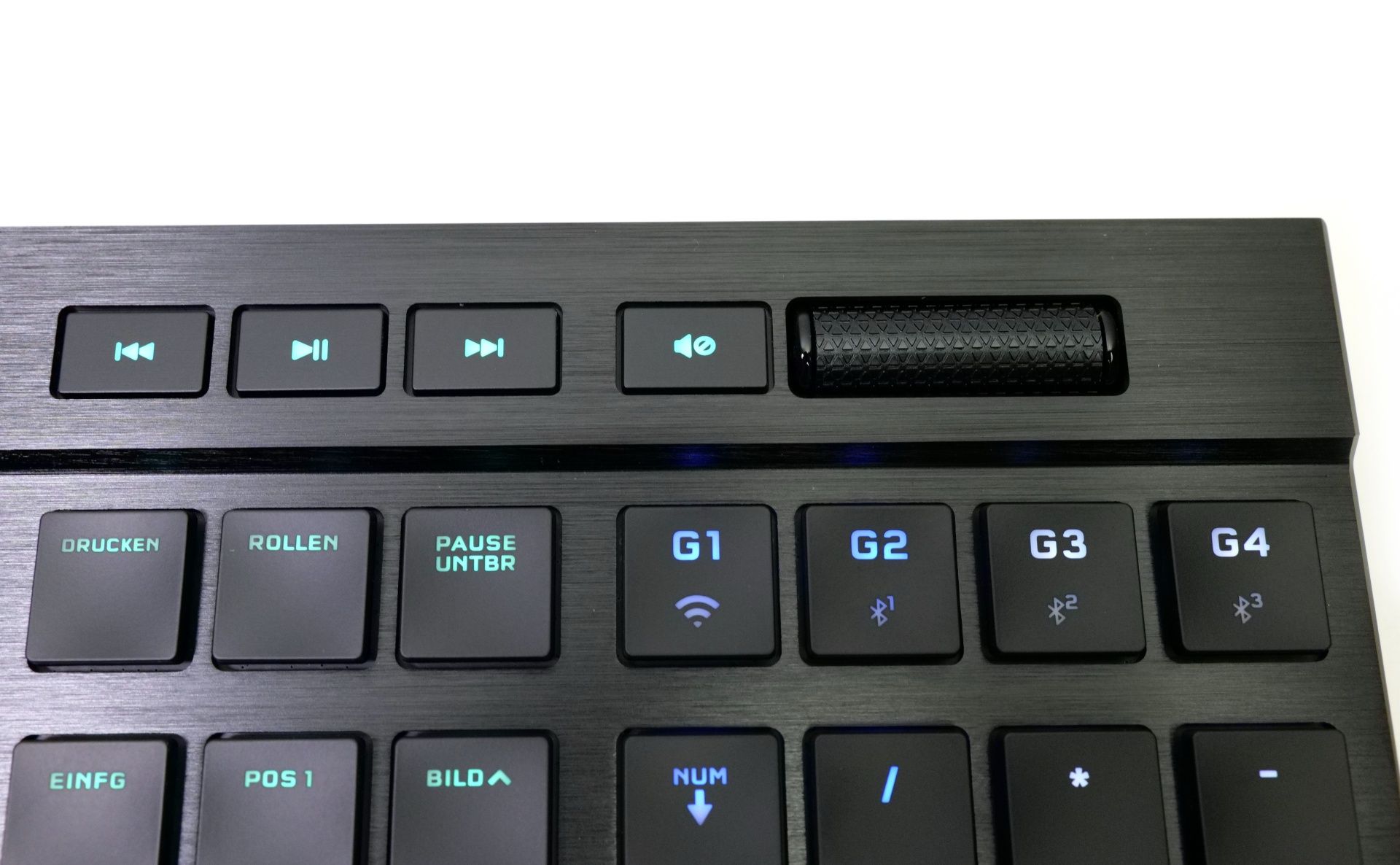 Тест и обзор: Corsair K100 AIR Wireless – тонкая механическая ...