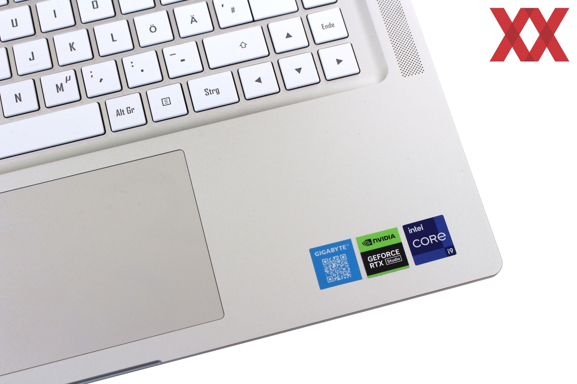 Gigabyte aero 16 oled bsf