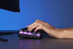 ASUS ROG Falchion Ace