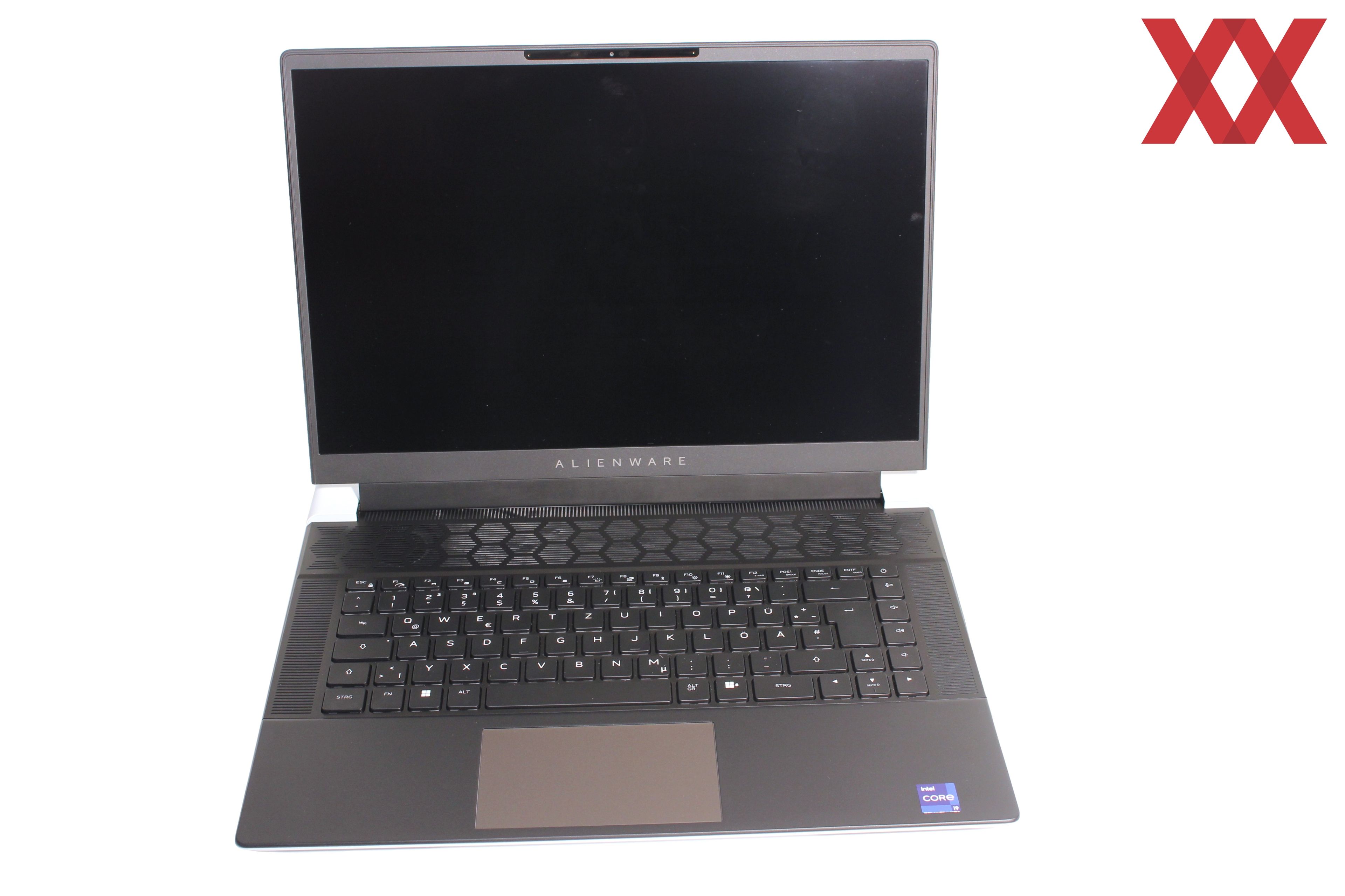Alienware x16 R1 im Test: Leistungsstarker Gaming-Bolide mit RGB ...