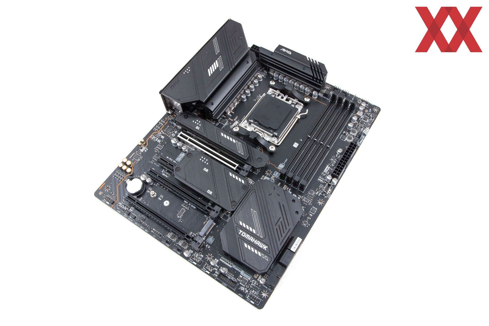 msi_mag_x670e_tomahawk_wifi_review_003_1920px.jpg