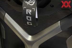 Игровое кресло ASUS ROG SL400 Destrier Ergo