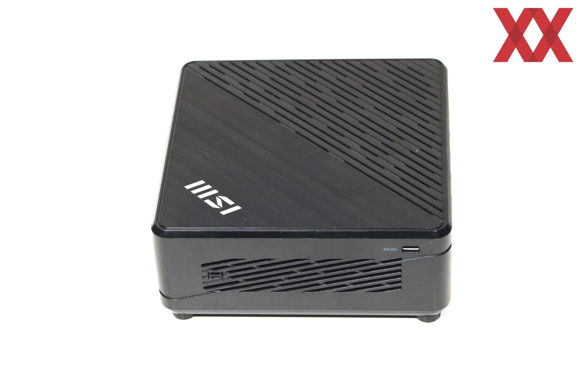 Неттоп msi cubi 5. Неттоп MSI Cubi 5 12m. Неттоп MSI Cubi 5 12m + монитор. Неттоп DNS Porto 0131410. Платформа NUC MSI Cubi 5 10m-055bru.