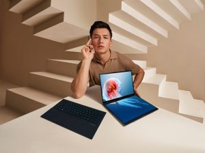ASUS Zenbook Duo (2024) UX8406