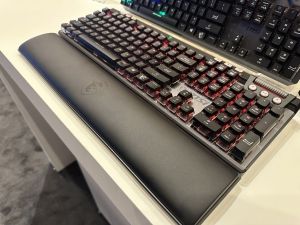 MSI Strike Pro Wireless, Versa Pro Wireless 8K und Force Pro Wireless