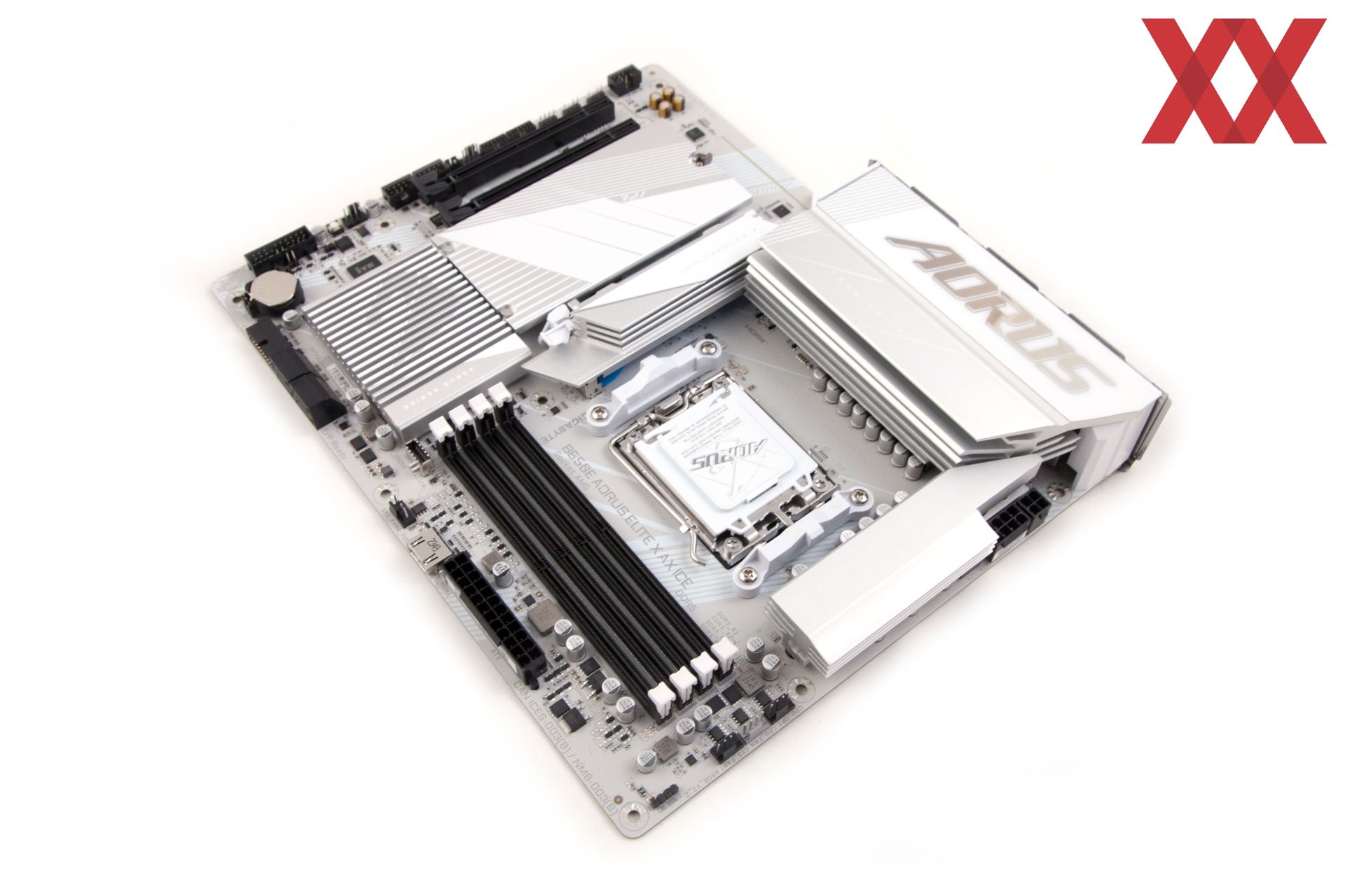 Gigabyte b650e stealth ice Gigabyte b650e stealth ice