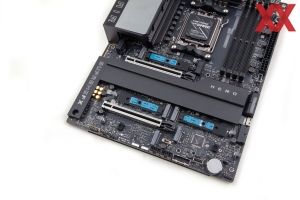 ASUS ROG Crosshair X870E Hero