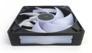 Corsair iCUE LINK RX140 MAX RGB
