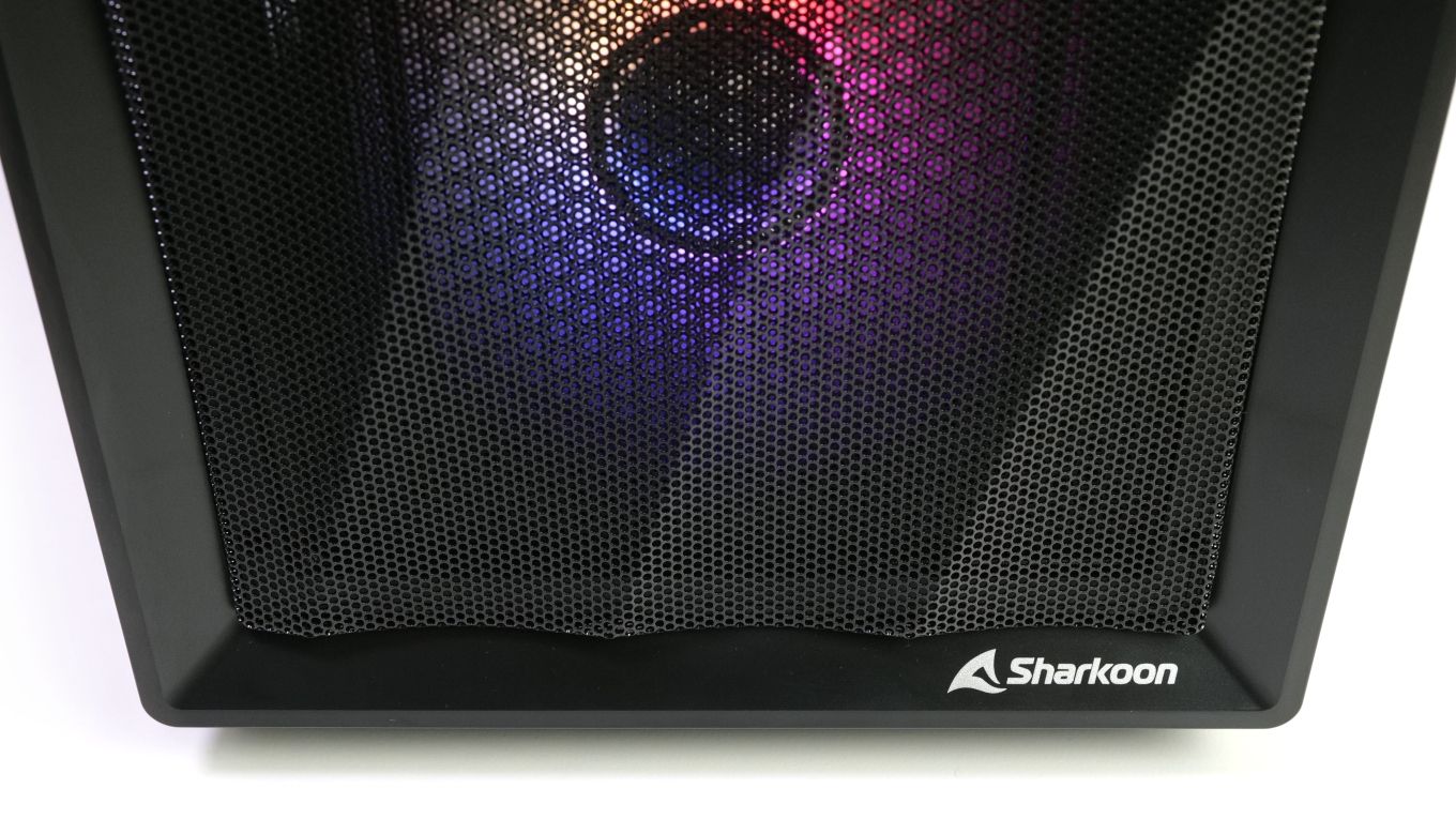 Sharkoon-VK4-ARGB-im-Test-Wellenschlag-und-A-RGB-Schimmer