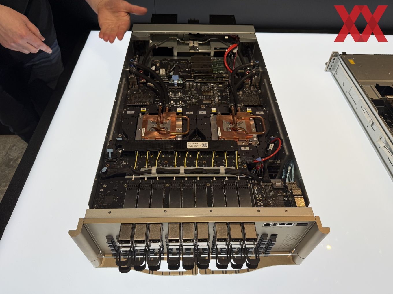 Doch-weiter-weg-als-gedacht-NVIDIA-nennt-Vorteile-von-Silicon-Photonics