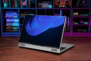 Lenovo ThinkBook „Codename Flip“ AI PC Proof of Concept