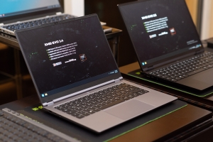 XMG EVO 14 und EVO 15 (E25) auf der CES 2025