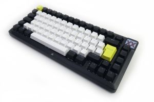 Corsair MAKR 75