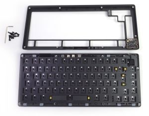 Corsair MAKR 75