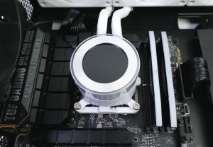 Lian Li HydroShift II LCD-C 360R