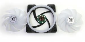 Thermaltake MAGFloe 360 Ultra ARGB Sync