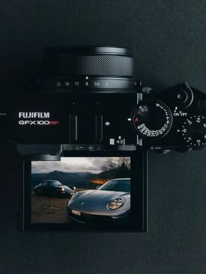 Fujifilm GFX100RF