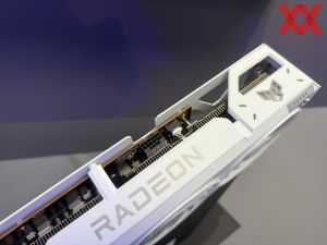 ASUS TUF Gaming Radeon RX 9070 XT BTF White OC Edition