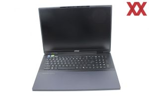MSI Titan 18 HX AI im Test