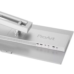 ASUS ProArt PA32UCDMR-K mit 4K-OLED und Kolorimeter