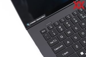 Acer Predator Triton 14 AI im Test