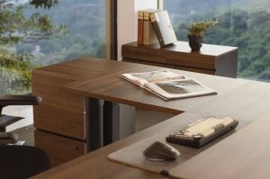 Vernal L-Shaped Standing Desk