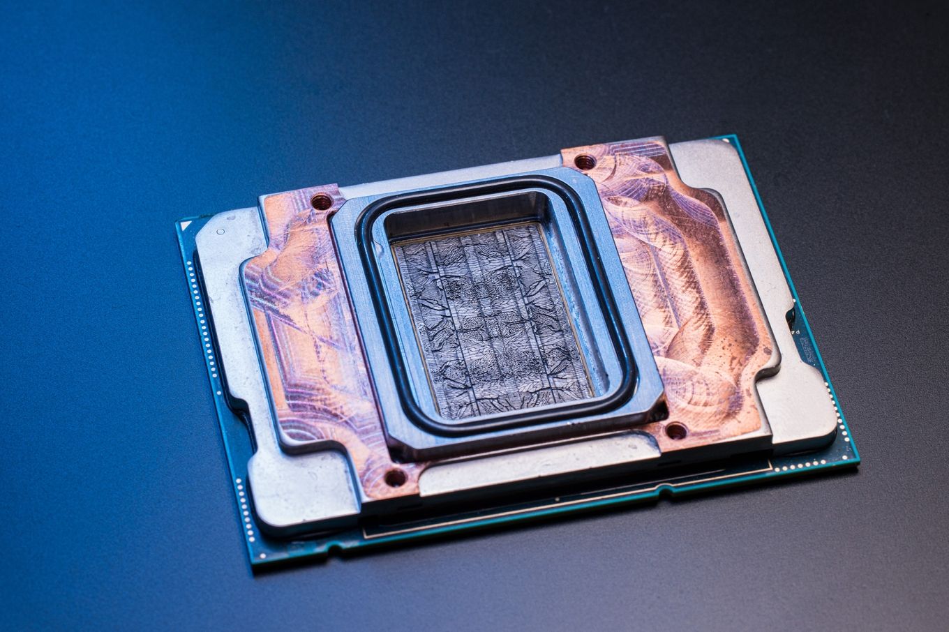 Mikrofluidik-Mechanik-Microsoft-zeigt-Fortschritte-bei-Microchannel-K-hlung