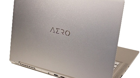 Gigabyte AERO 16 OLED