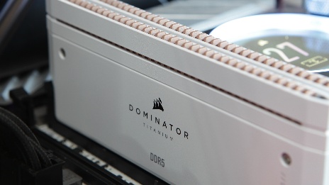 Corsair Dominator Titanium DDR5-7200 First Edition